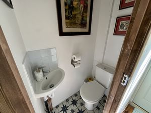 Photo 16- click for photo gallery